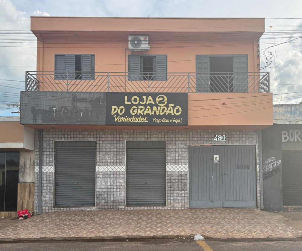 Casa Comercial - Venda - Aeroporto - Jacarezinho - PR